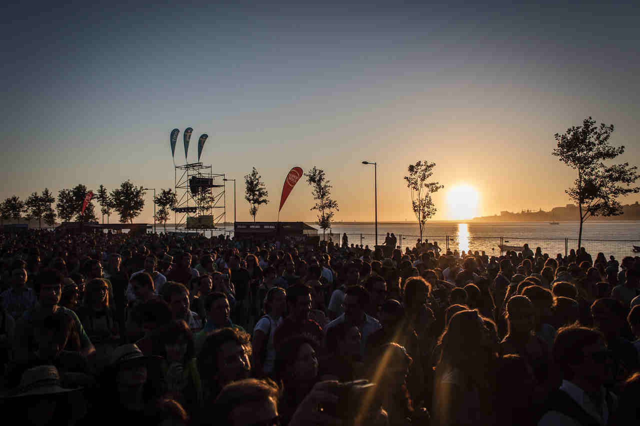 Cuando asista a un concierto, a un teatro al aire libre o a una feria en Hannover, el Flipstick será su compañero